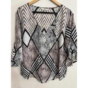 Jack Blouse Short Sleeve Women Size Medium 3 Quarter Sleeve Tab Button Retro